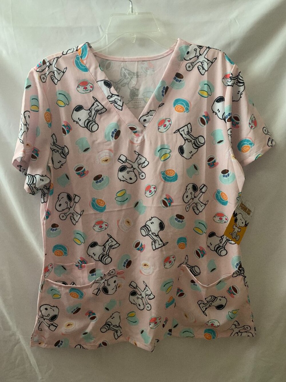 PEANUTS Snoopy Coffee Nylon Scrub Top in Light Pink Sz LARGE